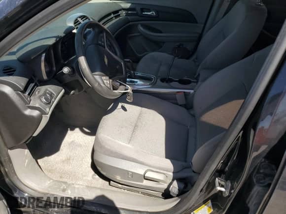 2013 Chevrolet Malibu LS с VIN 1G11B5SA2DF214971, выставлен на аукционе Copart как лот 70456995 с пробегом 202 002 миль миль и Списание • Salvage title. История ставок и продаж доступна на DreamBid. Изображение 7.