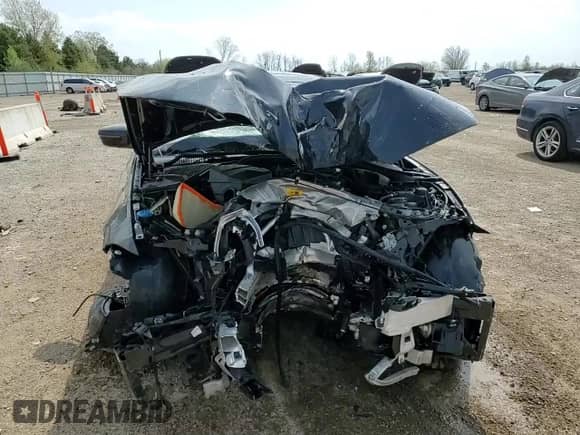 2023 BMW 3 Series 330e xDrive z VIN 3MW39FS08P8D58219, wystawiony jako Copart lot #54692755 z przebiegiem Nie podano mil oraz Szkoda całkowita • Salvage title. Historia ofert i sprzedaży dostępna na DreamBid. Obrazek 13.