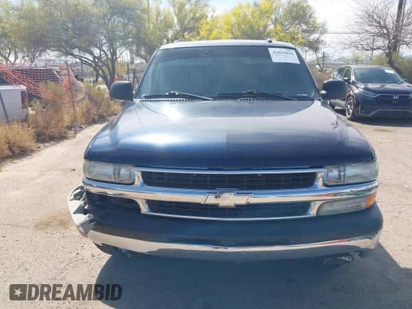 2005 Chevrolet Tahoe Z71 z VIN 1GNEC13T95R117241, wystawiony jako IAAI lot #42019838 z przebiegiem 221 658 mil mil oraz . Historia ofert i sprzedaży dostępna na DreamBid. Obrazek 12.