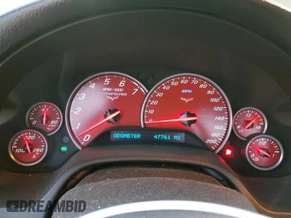 2009 Chevrolet Corvette 3LT с VIN 1G1YY26W595108612, выставлен на аукционе Copart как лот 44327295 с пробегом 47 761 миль миль и Списание • Salvage title. История ставок и продаж доступна на DreamBid. Изображение 9.