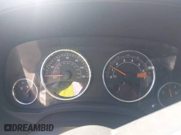2014 Jeep Compass Latitude with VIN 1C4NJCEB3ED642937, listed as a IAAI auction lot 43228516 with Not provided miles and . Bid and sale history available at DreamBid. Image 7.