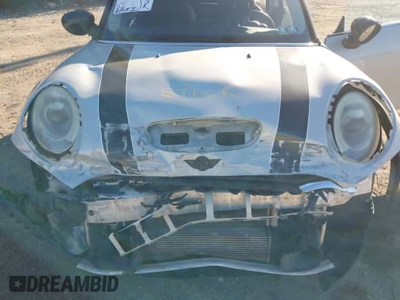 2015 MINI Hardtop S с VIN WMWXP7C59F2A58681, выставлен на аукционе IAAI как лот 43415107 с пробегом 103 468 миль миль и . История ставок и продаж доступна на DreamBid. Изображение 10.