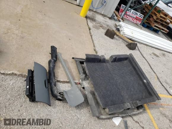 2005 Dodge Magnum SE с VIN 2D4FV48V25H607090, выставлен на аукционе Copart как лот 78358344 с пробегом 193 984 миль миль и Списание • Salvage title. История ставок и продаж доступна на DreamBid. Изображение 12.