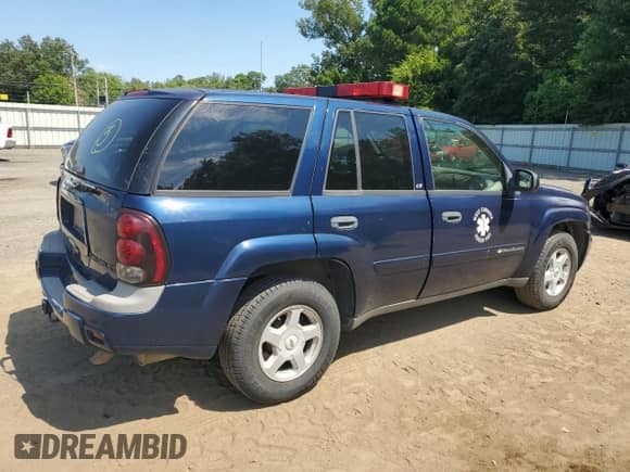 2002 Chevrolet TrailBlazer LS с VIN 1GNDS13S022486841, выставлен на аукционе Copart как лот 69934355 с пробегом 210 994 миль миль и Списание • Salvage title. История ставок и продаж доступна на DreamBid. Изображение 3.