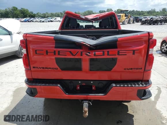 2022 Chevrolet Silverado 1500 Custom with VIN 1GCRYBEK9NZ221699, listed as a Copart auction lot 62661405 with 71,018 mi miles and Salvage title. Bid and sale history available at DreamBid. Image 6.