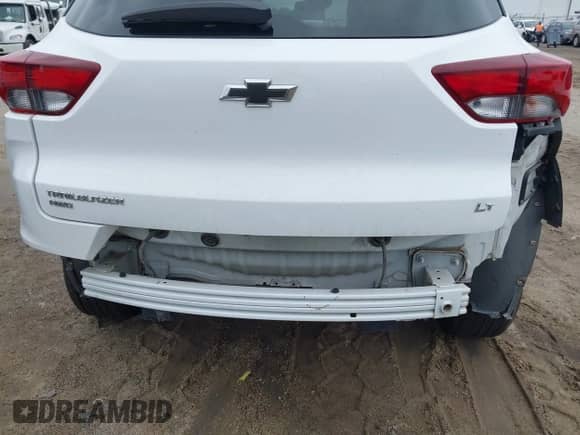 2021 Chevrolet TrailBlazer LT с VIN KL79MRSL8MB031382, выставлен на аукционе IAAI как лот 42785685 с пробегом 76 170 миль миль и . История ставок и продаж доступна на DreamBid. Изображение 18.