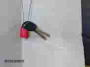 2004 Chevrolet Silverado 2500 LT с VIN 1GCGK23U04F192560, выставлен на аукционе IAAI как лот 42131837 с пробегом Не указан миль и . История ставок и продаж доступна на DreamBid. Изображение 11.