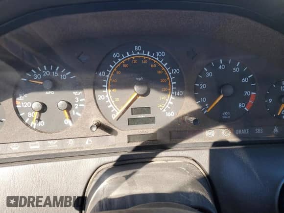 1991 Mercedes-Benz 300 с VIN WDBFA61E7MF020011, выставлен на аукционе Copart как лот 84235894 с пробегом Не указан миль и Списание • Salvage title. История ставок и продаж доступна на DreamBid. Изображение 9.