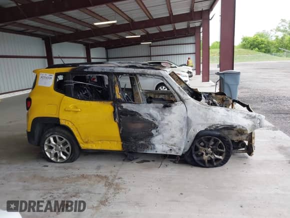 2017 Jeep Renegade Latitude с VIN ZACCJABB0HPE49909, выставлен на аукционе IAAI как лот 42314328 с пробегом 118 848 миль миль и . История ставок и продаж доступна на DreamBid. Изображение 13.