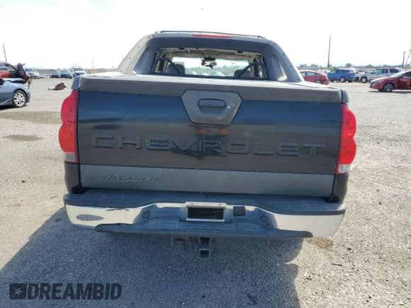2006 Chevrolet Avalanche Z71 z VIN 3GNEK12Z16G239540, wystawiony jako Copart lot #69401095 z przebiegiem Nie podano mil oraz Czysty tytuł • Clean title. Historia ofert i sprzedaży dostępna na DreamBid. Obrazek 6.