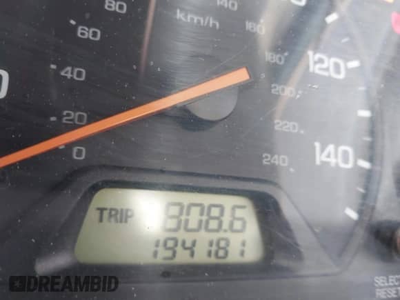 2000 Honda Accord EX z VIN 1HGCG6673YA139045, wystawiony jako IAAI lot #41800942 z przebiegiem 194 181 mil mil oraz . Historia ofert i sprzedaży dostępna na DreamBid. Obrazek 7.