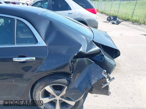 2012 Chevrolet Malibu 1LT с VIN 1G1ZC5EU2CF285284, выставлен на аукционе IAAI как лот 42733675 с пробегом 160 142 миль миль и . История ставок и продаж доступна на DreamBid. Изображение 6.