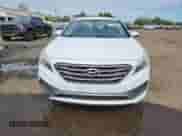 2017 Hyundai Sonata Sport с VIN 5NPE34AB4HH524979, выставлен на аукционе Copart как лот 71589455 с пробегом 91 212 миль миль и Списание • Salvage title. История ставок и продаж доступна на DreamBid. Изображение 5.