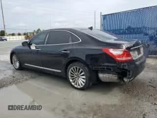 2015 Hyundai Equus Ultimate z VIN KMHGH4JHXFU092668, wystawiony jako Copart lot #59670575 z przebiegiem 87 297 mil mil oraz Szkoda całkowita • Salvage title. Historia ofert i sprzedaży dostępna na DreamBid. Obrazek 2.