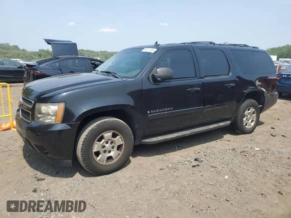2008 Chevrolet Suburban LTZ z VIN 1GNFK16308R108726, wystawiony jako Copart lot #59411185 z przebiegiem 212 329 mil mil oraz Szkoda całkowita • Salvage title. Historia ofert i sprzedaży dostępna na DreamBid. Obrazek 1.