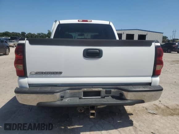 2007 Chevrolet Silverado 1500 LS with VIN 2GCEC13V571125360, listed as a Copart auction lot 71187005 with Not provided miles and Salvage title. Bid and sale history available at DreamBid. Image 6.