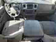 2007 Dodge 1500 SLT z VIN 3D7KR19D97G714120, wystawiony jako Copart lot #56861854 z przebiegiem 162 633 mil mil oraz Szkoda całkowita • Salvage title. Historia ofert i sprzedaży dostępna na DreamBid. Obrazek 8.