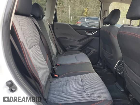 2019 Subaru Forester Special Sports z VIN JF2SKAPC5KH471639, wystawiony jako Copart lot #90098465 z przebiegiem Nie podano mil oraz Czysty tytuł • Clean title. Historia ofert i sprzedaży dostępna na DreamBid. Obrazek 10.