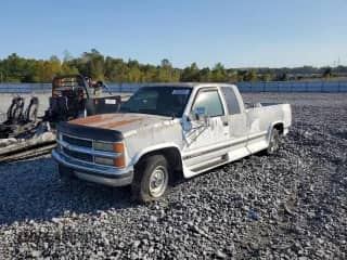 1994 Chevrolet Silverado 2500 с VIN 1GCGC29N5RE235445, выставлен на аукционе Copart как лот 74940924 с пробегом Не указан миль и На запчасти • Non repairable. История ставок и продаж доступна на DreamBid. Изображение 1.
