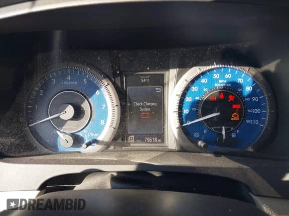 2018 Toyota Sienna LE with VIN 5TDKZ3DC7JS902308, listed as a IAAI auction lot 43398785 with 79,618 mi miles and . Bid and sale history available at DreamBid. Image 7.