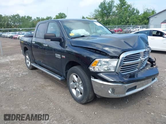 2015 Ram 1500 Outdoorsman с VIN 1C6RR6LT3FS709368, выставлен на аукционе IAAI как лот 42983158 с пробегом 172 273 миль миль и . История ставок и продаж доступна на DreamBid. Изображение 1.