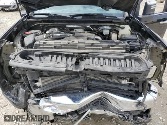 2022 Chevrolet Silverado 3500HD LTZ z VIN 1GC4YUEY5NF353337, wystawiony jako Copart lot #62393394 z przebiegiem 51 284 mil mil oraz Szkoda całkowita • Salvage title. Historia ofert i sprzedaży dostępna na DreamBid. Obrazek 11.