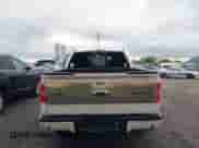 2011 Ford F-150 Lariat z VIN 1FTFW1E66BFA55791, wystawiony jako IAAI lot #43334676 z przebiegiem 110 809 mil mil oraz . Historia ofert i sprzedaży dostępna na DreamBid. Obrazek 16.