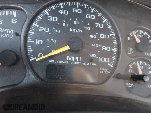 2001 Chevrolet Tahoe LT с VIN 1GNEK13T51R175716, выставлен на аукционе IAAI как лот 42496834 с пробегом Не указан миль и . История ставок и продаж доступна на DreamBid. Изображение 15.