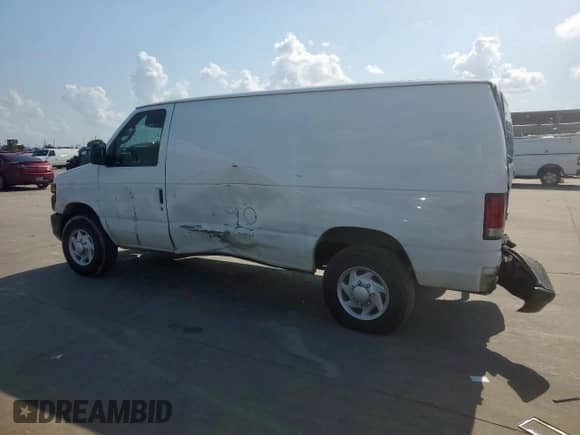2013 Ford Econoline Cargo Commercial with VIN 1FTNE2EL4DDB28259, listed as a Copart auction lot 61208275 with 216,758 mi miles and Salvage title. Bid and sale history available at DreamBid. Image 2.