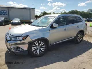 2020 Mitsubishi Outlander SE с VIN JA4AD3A31LZ025731, выставлен на аукционе Copart как лот 65448435 с пробегом 135 373 миль миль и Списание • Salvage title. История ставок и продаж доступна на DreamBid. Изображение 1.