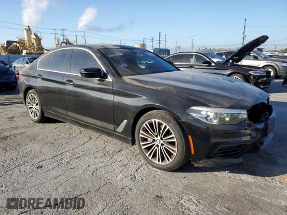 2020 BMW 5 Series 530e с VIN WBAJA9C08LCD90446, выставлен на аукционе Copart как лот 66379955 с пробегом 104 481 миль миль и Списание • Salvage title. История ставок и продаж доступна на DreamBid. Изображение 4.