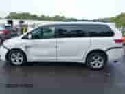 2016 Toyota Sienna LE AAS with VIN 5TDKK3DC8GS716418, listed as a IAAI auction lot 43328263 with 292,765 mi miles and . Bid and sale history available at DreamBid. Image 14.