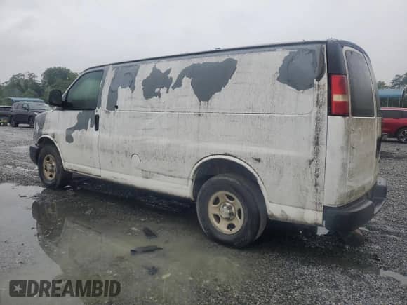 2006 Chevrolet Express Cargo with VIN 1GCFG15X861218207, listed as a Copart auction lot 67570005 with 308,654 mi miles and Clean title. Bid and sale history available at DreamBid. Image 2.