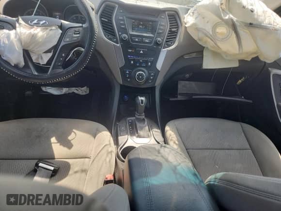 2016 Hyundai Santa Fe с VIN 5XYZU3LB5GG376675, выставлен на аукционе Copart как лот 70754365 с пробегом 145 019 миль миль и Списание • Salvage title. История ставок и продаж доступна на DreamBid. Изображение 8.