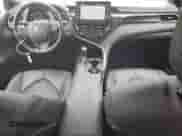 2021 Toyota Camry SE z VIN 4T1S11AK3MU612912, wystawiony jako Copart lot #65640605 z przebiegiem 95 302 mil mil oraz Szkoda całkowita • Salvage title. Historia ofert i sprzedaży dostępna na DreamBid. Obrazek 8.