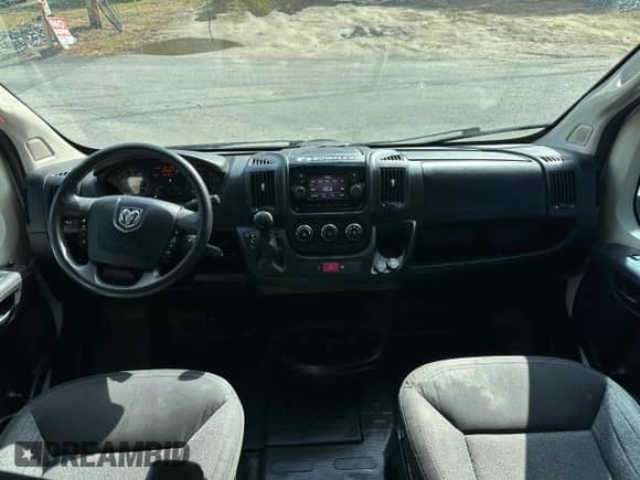 2019 Ram ProMaster Cargo с VIN 3C6URVJGXKE551201, выставлен на аукционе Copart как лот 89862885 с пробегом 153 246 миль миль и Чистый • Clean title. История ставок и продаж доступна на DreamBid. Изображение 9.