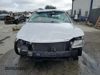 2011 Hyundai Azera GLS с VIN KMHFC4DD1BA533005, выставлен на аукционе Copart как лот 85554994 с пробегом Не указан миль и Списание • Salvage title. История ставок и продаж доступна на DreamBid. Изображение 5.