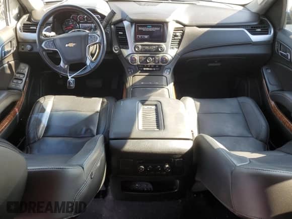 2020 Chevrolet Suburban с VIN 1GNSCJKJXLR295398, выставлен на аукционе Copart как лот 71508085 с пробегом 121 885 миль миль и Списание • Salvage title. История ставок и продаж доступна на DreamBid. Изображение 8.