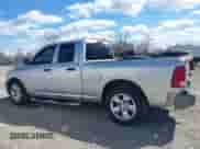 2009 Dodge 1500 SLT z VIN 1D3HB18P09S782233, wystawiony jako IAAI lot #41846245 z przebiegiem 223 752 mil mil oraz . Historia ofert i sprzedaży dostępna na DreamBid. Obrazek 14.