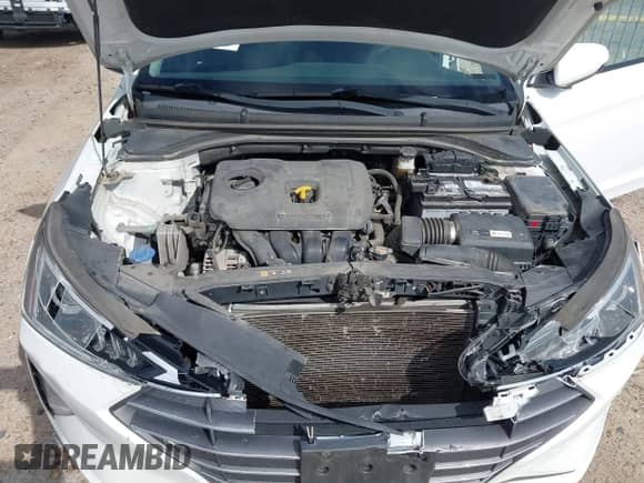 2019 Hyundai Elantra SEL z VIN 5NPD84LFXKH458488, wystawiony jako IAAI lot #43547521 z przebiegiem 67 957 mil mil oraz . Historia ofert i sprzedaży dostępna na DreamBid. Obrazek 10.