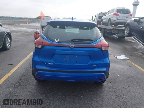 2023 Nissan Kicks SR with VIN 3N1CP5DV9PL489185, listed as a IAAI auction lot 43140950 with 17,000 mi miles and . Bid and sale history available at DreamBid. Image 16.
