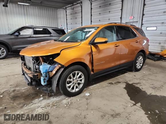 2018 Chevrolet Equinox LT z VIN 2GNAXSEV5J6127648, wystawiony jako Copart lot #87206715 z przebiegiem 106 625 mil mil oraz Nie do naprawy • Non repairable. Historia ofert i sprzedaży dostępna na DreamBid. Obrazek 1.