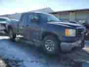 2011 GMC Sierra 1500 SL z VIN 1GTR2UEAXBZ138993, wystawiony jako Copart lot #89028035 z przebiegiem 150 836 mil mil oraz Szkoda całkowita • Salvage title. Historia ofert i sprzedaży dostępna na DreamBid. Obrazek 4.