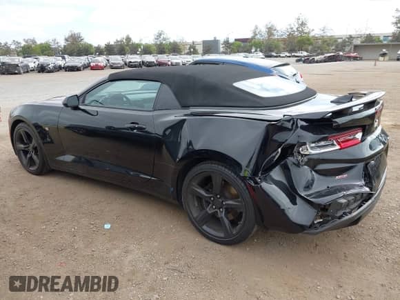 2016 Chevrolet Camaro 2SS z VIN 1G1FH3D7XG0192221, wystawiony jako IAAI lot #43217936 z przebiegiem 79 507 mil mil oraz . Historia ofert i sprzedaży dostępna na DreamBid. Obrazek 3.