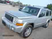 2008 Jeep Commander Limited с VIN 1J8HG58278C182722, выставлен на аукционе IAAI как лот 43174800 с пробегом 141 180 миль миль и . История ставок и продаж доступна на DreamBid. Изображение 2.