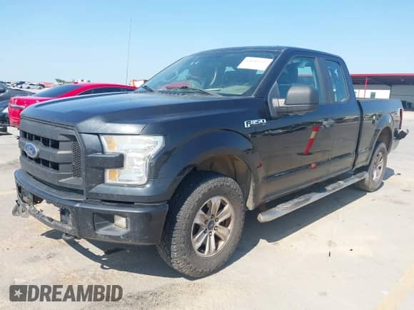2015 Ford F-150 XLT z VIN 1FTFX1EF6FKE26572, wystawiony jako IAAI lot #43183122 z przebiegiem 172 027 mil mil oraz . Historia ofert i sprzedaży dostępna na DreamBid. Obrazek 2.