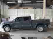 2025 Toyota Tacoma TRD Off Road z VIN 3TMLB5JNXSM148347, wystawiony jako IAAI lot #42923777 z przebiegiem 3 022 mil mil oraz . Historia ofert i sprzedaży dostępna na DreamBid. Obrazek 15.