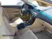 2006 Honda Accord LX z VIN 1HGCM72356A000064, wystawiony jako IAAI lot #43078270 z przebiegiem 211 806 mil mil oraz . Historia ofert i sprzedaży dostępna na DreamBid. Obrazek 5.