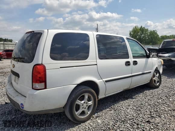 2006 Chevrolet Uplander LS с VIN 1GNDV23L66D226346, выставлен на аукционе Copart как лот 61463535 с пробегом Не указан миль и Списание • Salvage title. История ставок и продаж доступна на DreamBid. Изображение 3.