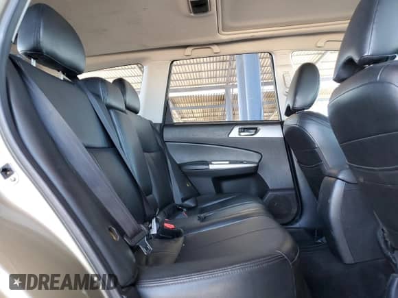 2009 Subaru Forester XT z VIN JF2SH65639H713864, wystawiony jako Copart lot #57854765 z przebiegiem 163 449 mil mil oraz Szkoda całkowita • Salvage title. Historia ofert i sprzedaży dostępna na DreamBid. Obrazek 11.